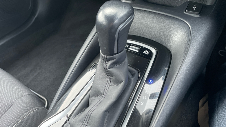 Toyota Corolla 1.8 VVT-i Hybrid Icon Tech 5dr CVT Hybrid Estate